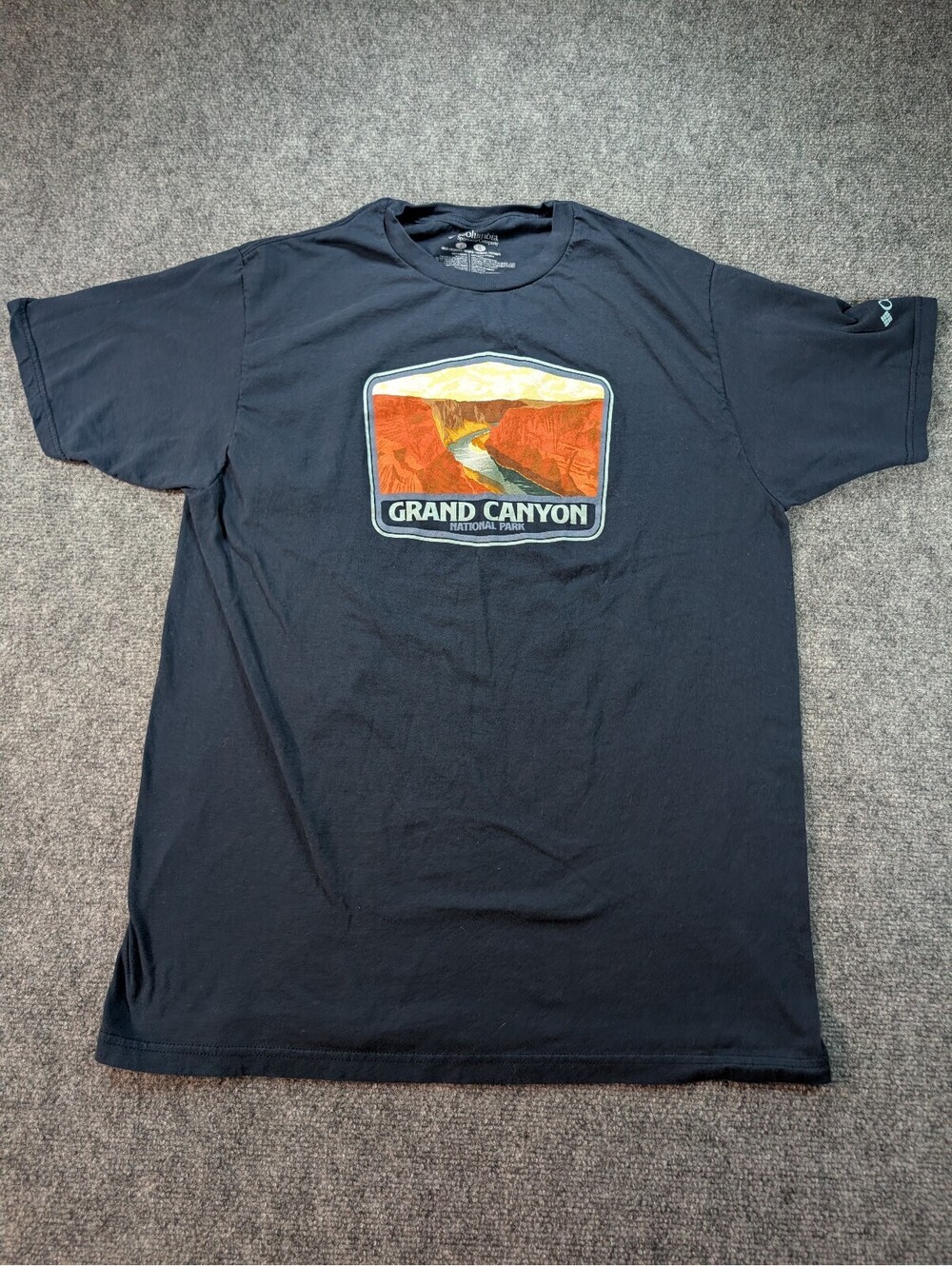 Columbia Sportswear Mens Large Navy Blue Grand Canyon T Shirt Graphic Tee